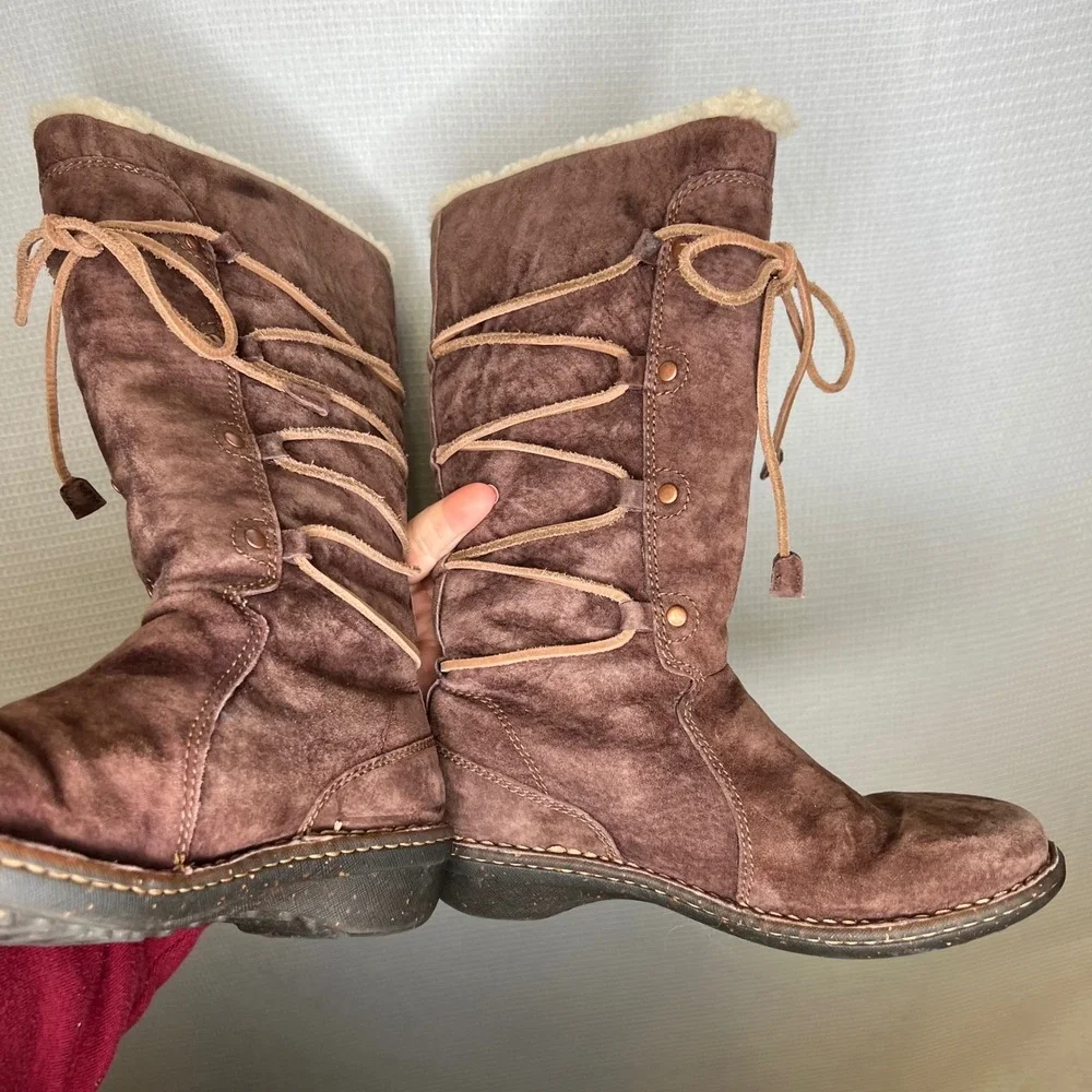 UGG Australia Sunburst Tall Chocolate Brown Suede Shearling Lace Up Boots Womens